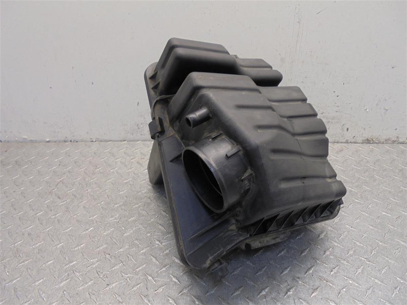 01 02 03 04 05 06 07 TOWN & COUNTRY CARAVAN VOYAGER 3.3L AIR CLEANER BOX