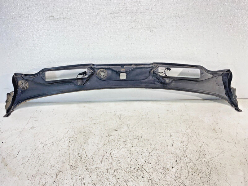 06-12 BMW E90 E91 3 Series M3 Front Windshield Wiper Trim Cover Cowl Panel OEM✅