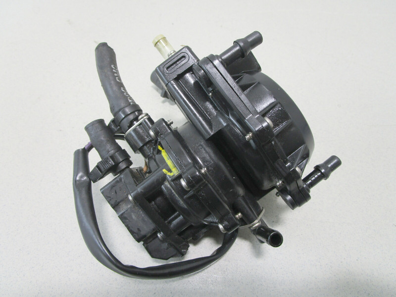 0174301 Evinrude/Johnson/OMC VRO 4 Wire Fuel Pump Oil Injector