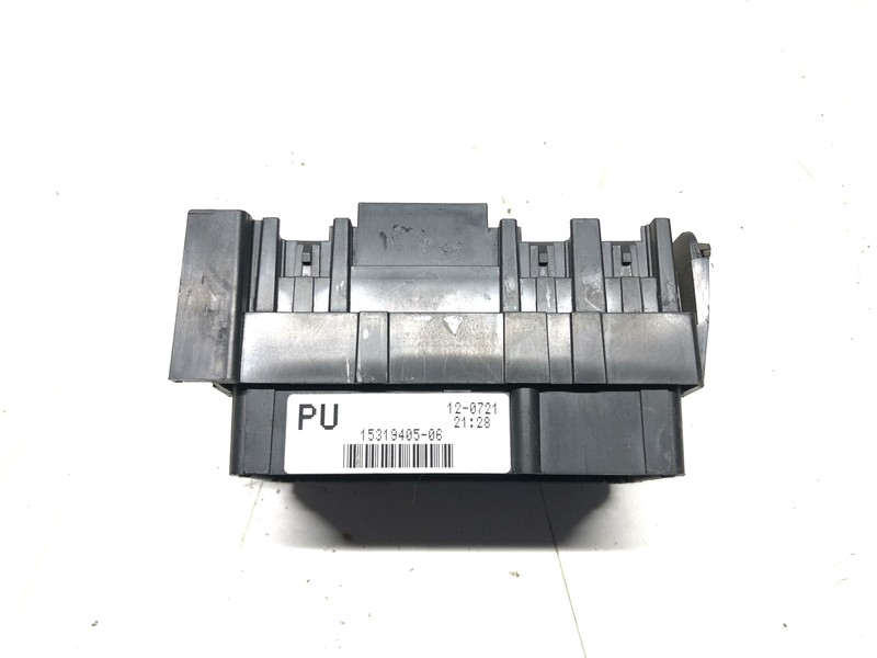 00-02 Chevy Silverado 1500 Fuse Relay Box 15319505 Oem