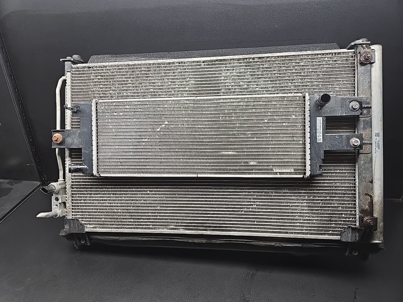 2014-2018 INFINITI Q50 3.5 HYBRID RADIATOR A/C CONDENSER DUAL FANS COMPLETE OEM