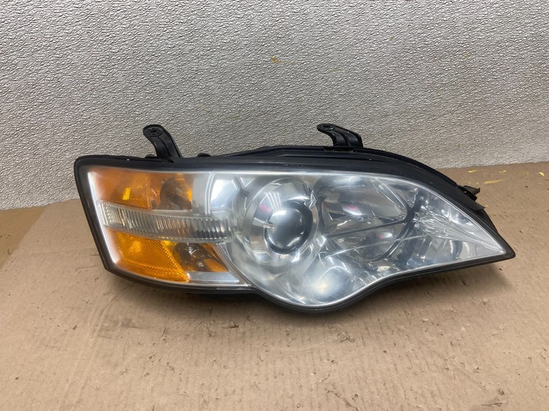 2006 to 2007 Subaru Legacy Right Passenger RH Side Headlight AA0575 DW