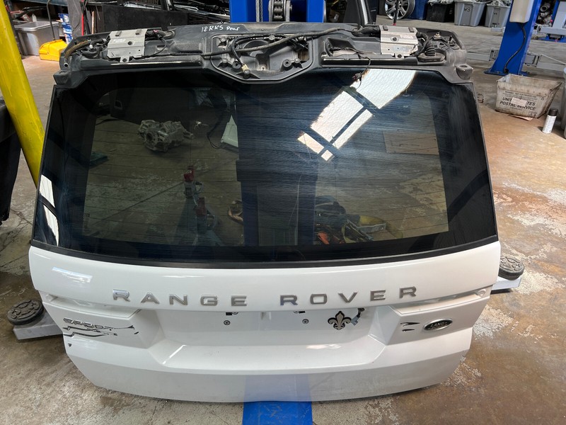 14-22 Range Rover Sport L494 REAR TRUNK LID HATCH LIFT GATE GLASS ASSEMBLY OEM