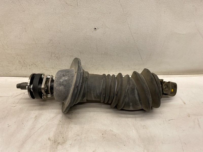 2013-2017 BUICK ENCLAVE LOWER INTERMEDIATE STEERING COLUMN SHAFT OEM