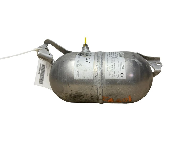 2016-2019 BMW 750I Air Ride Suspension Vacuum Tank Reservoir