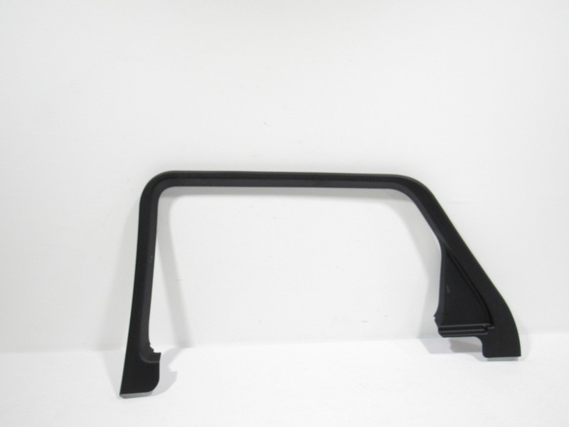 Land Range Rover Evoque 2023 Rear Right Door Window Frame Trim Cover 20-24 ; :A