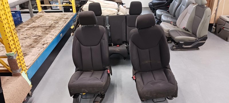 11-'17 JEEP WRANGLER 4 Door complete manual seat set black cloth OEM