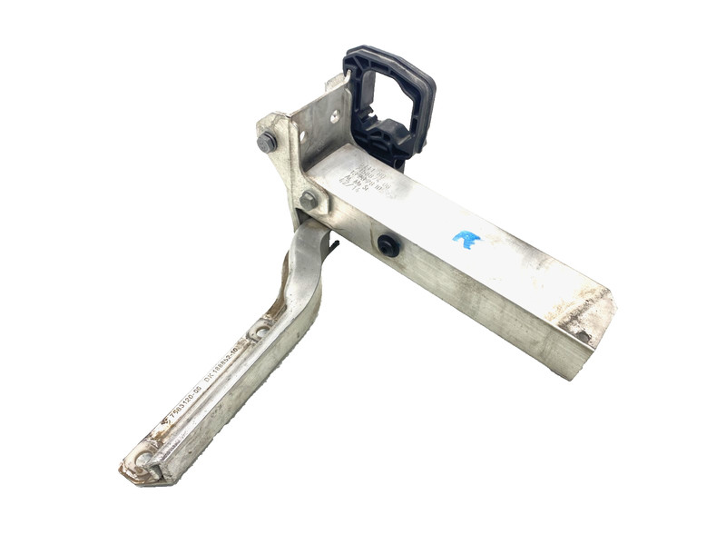 14 15 16 BMW 535i F10 FRONT RIGHT SIDE BUMPER DEFORMATION BRACKET #A0.53