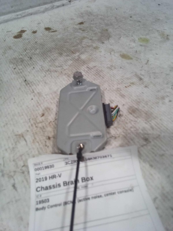 2019 Honda HR-V Body Control Module OEM 39200T7WA41 Silver 110K Miles