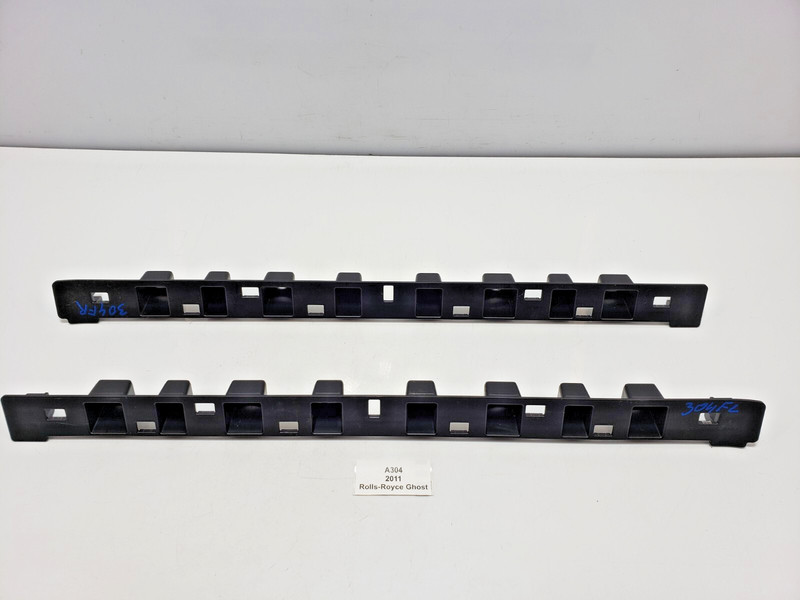 ✅ 10-14 OEM Rolls-Royce Ghost RR4 Front Left Right Side Door Sill Cover Bracket
