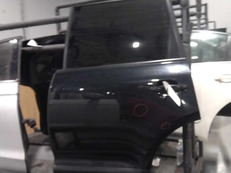 2010 Porsche Cayenne Rear Left Door Black 348988 Used 215K Miles