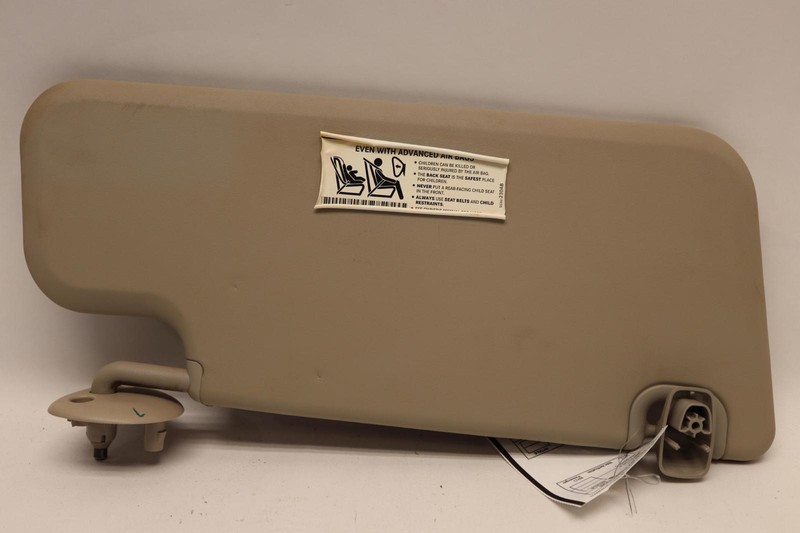 2009-2012 DODGE RAM 1500 QUAD CAB LEFT DRIVER SIDE SUN VISOR SHADE OEM