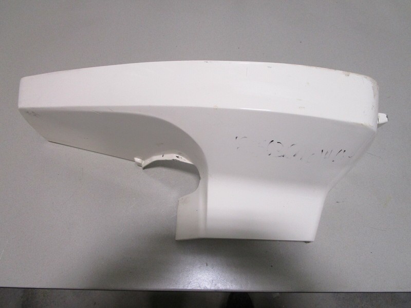 0431749 OMC Johnson 120 140 HP Outboard Port Left Lower Engine Cowl White