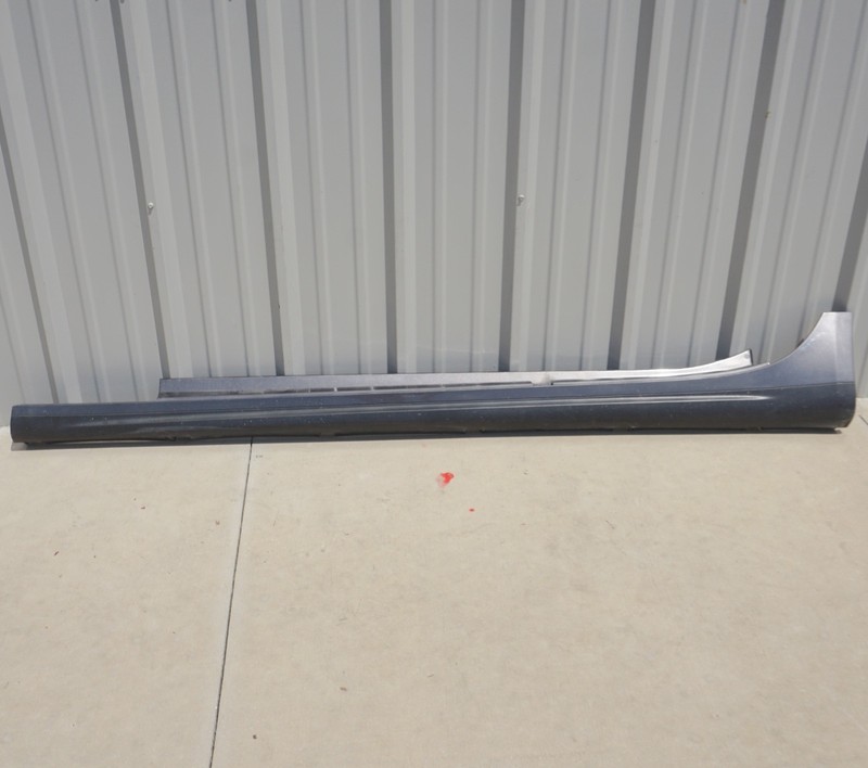 2014 - 2017 Maserati Ghibli SQ4 Left Driver Side Rocker Panel Skirt Molding