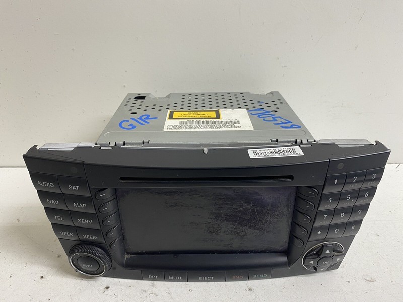 2007-2008 Mercedes CLS550 Broadcast Radio Stereo A 211 820 43 97 GPS Navigation