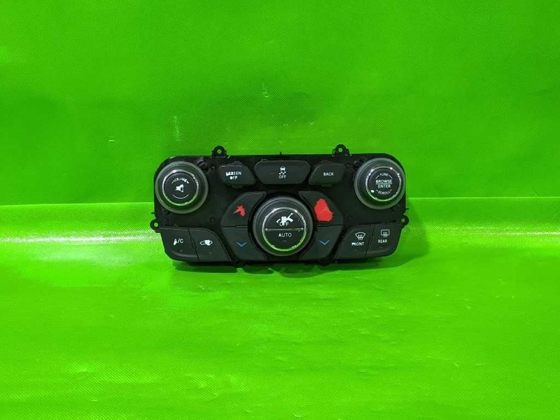16 17 CHRYSLER 200C DUAL ZONE TEMPERATURE CLIMATE CONTROL SWITCH OEM 4361-4