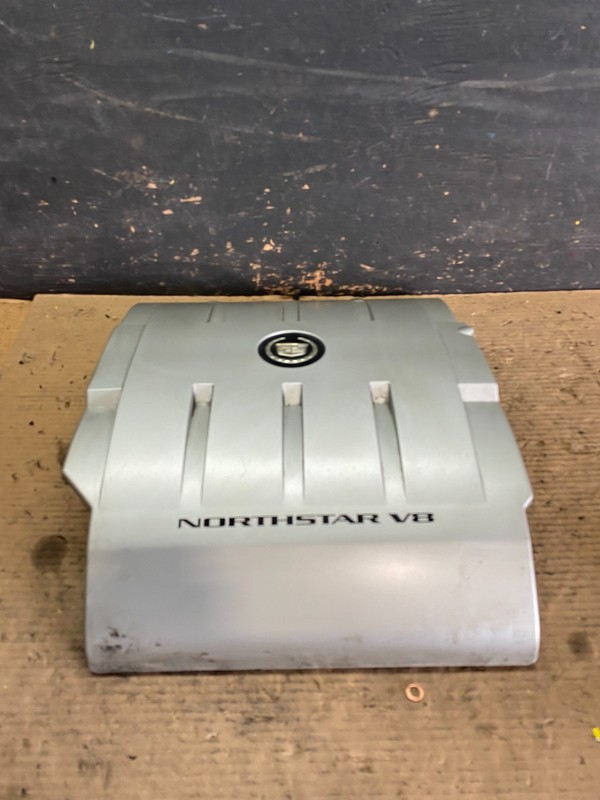 2004 to 2011 Cadillac Deville Seville DTS Northstar Engine Motor Cover s5937