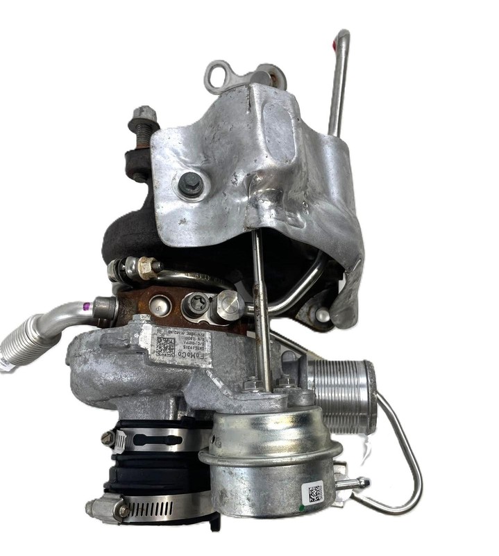 2017-2021 Lincoln Continental 3.0L RH Turbocharger W/ Oil and Coolant Lines OEM