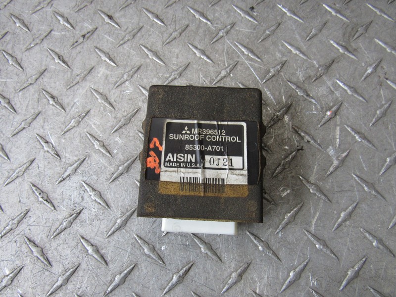 01 MITSUBISHI GALANT SUNROOF CONTROL MODULE 85300-A701 3.0L 6CYL 4DR SDN