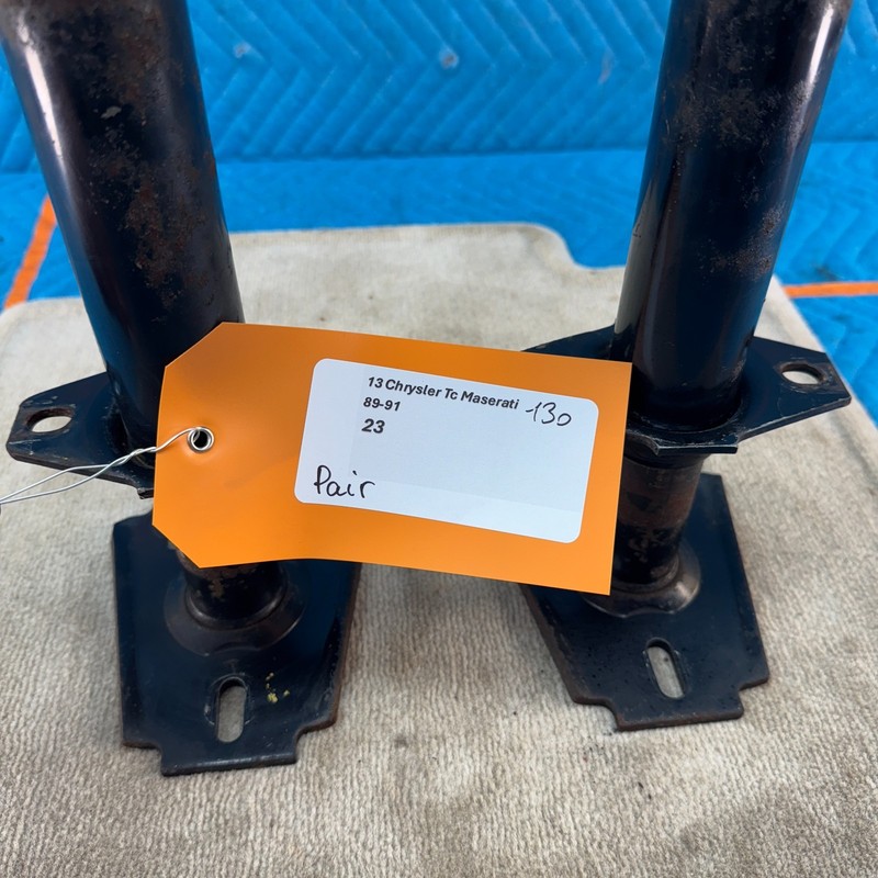1989–1991 CHRYSLER MASERATI REAR BUMPER SHOCKS IMPACT ABSORBER SET OEM