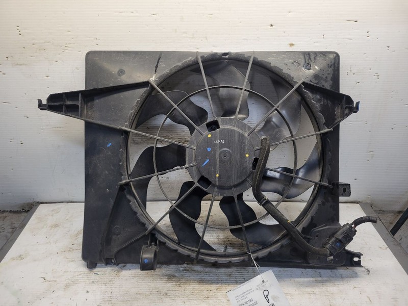 Radiator Fan Motor Fan Assembly SWB Sport Fits 13-18 SANTA FE 1645134