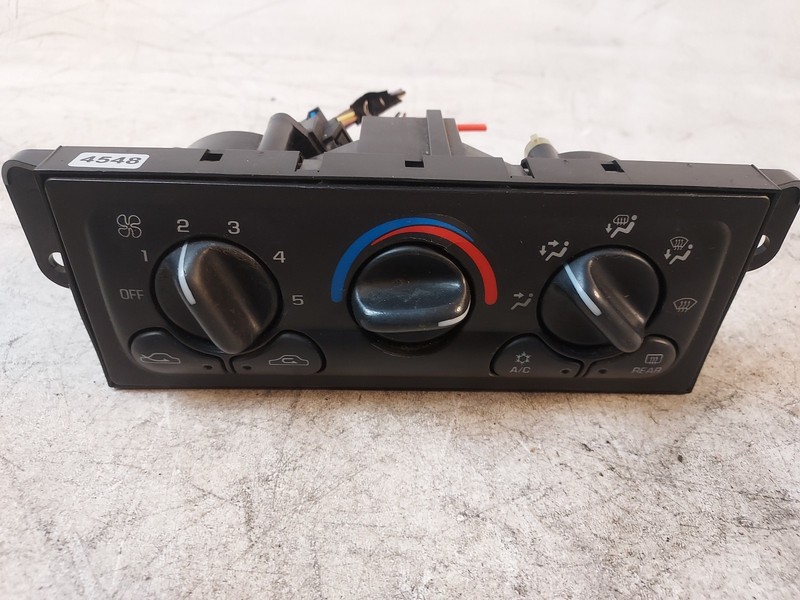 1997-2005 Chevrolet Malibu Dash Climate Control Heater AC HVAC Switch Panel OEM