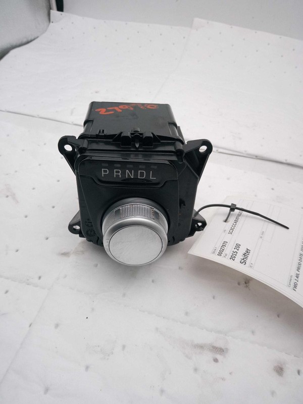 2015 Chrysler 200 Automatic Transmission Shift Lever Assembly Grey 154K Miles