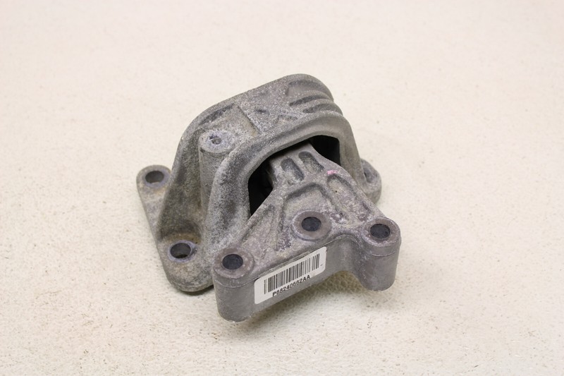 Fiat 500 Abarth Turbo Engine Mount Motor Mount Genuine Oem 2012-2018