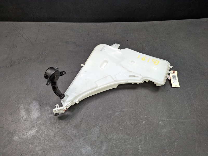 Windshield Washer Reservoir 2018 BMW 430i 7241671 2017 2019 2020 X