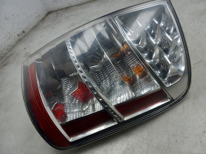 06-09 TOYOTA PRIUS 1.5L FWD AT PASSENGER SIDE REAR TAIL LIGHT ASSEMBLY