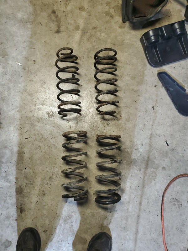 1982-92 CAMARO Z28 front and Rear Suspension Coil Spring Assembly OEM sets