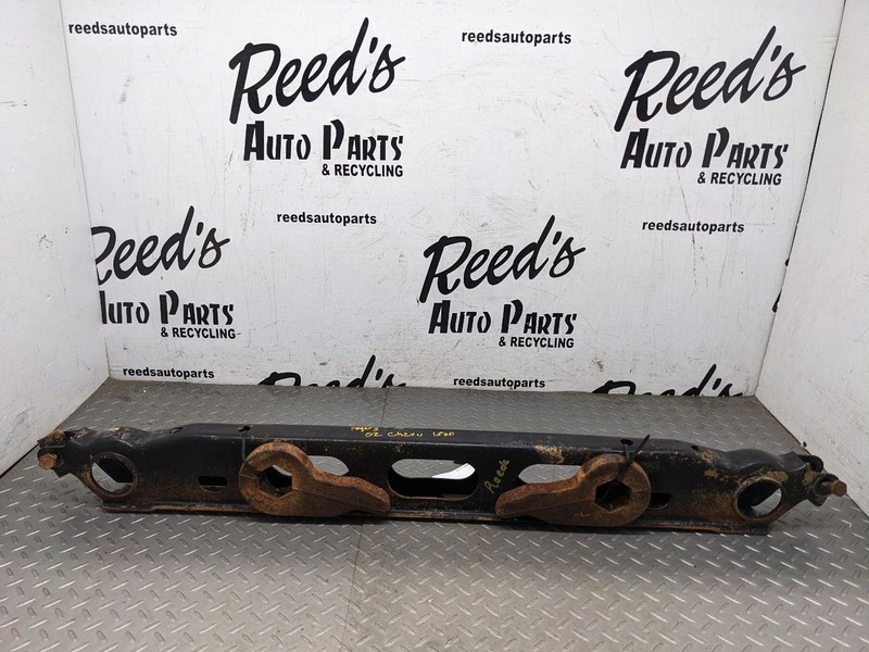 2001 to 10 Silverado 1500 Torsion Bar Support Mount Suspension Frame Cro 1174461
