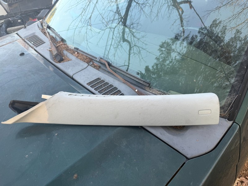 09-17 VOLKSWAGEN VW CC OEM LH Interior Driver Side A Pillar Trim