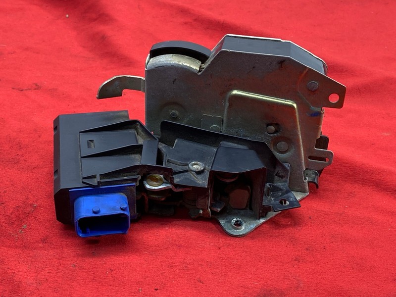91-98 BMW E36 3 Series M3 4-Door Front Left Driver Door Lock Latch Actuator OEM✅