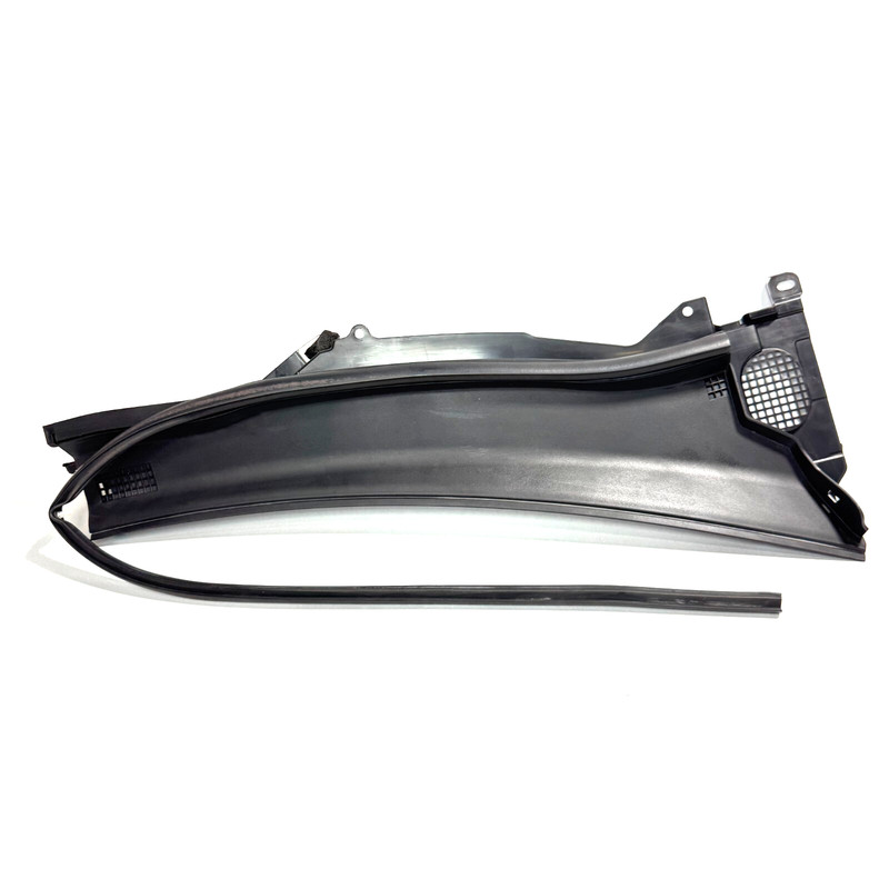 2014-2020 INFINITI Q50 Q60 RIGHT SIDE WINDSHIELD WIPER COWL TRIM PLASTIC OEM