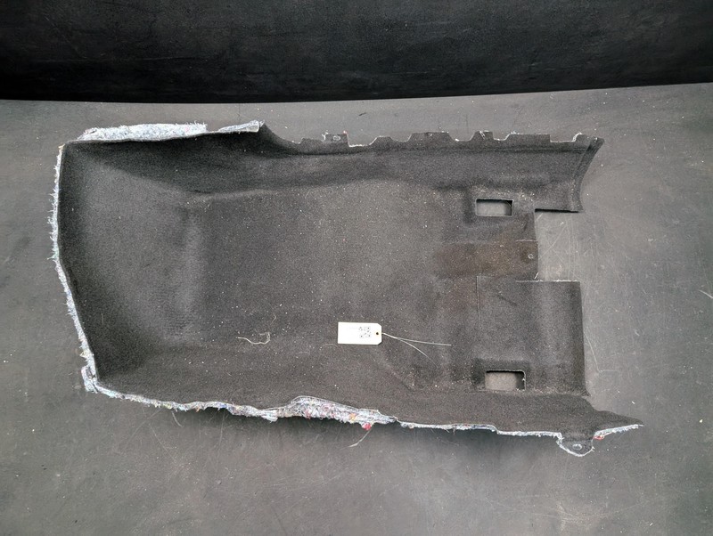 Front Right Floor Covering Carpet 2019 Chevrolet Camaro 84319922 2016 - 2022
