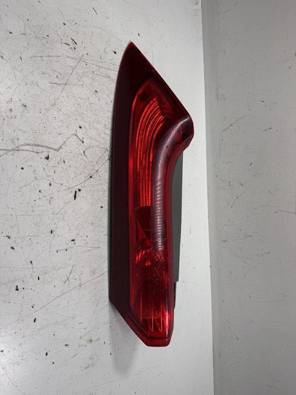 012-014 Honda CR-V Left Tail Light Assembly 34175-T0A-A01 OEM