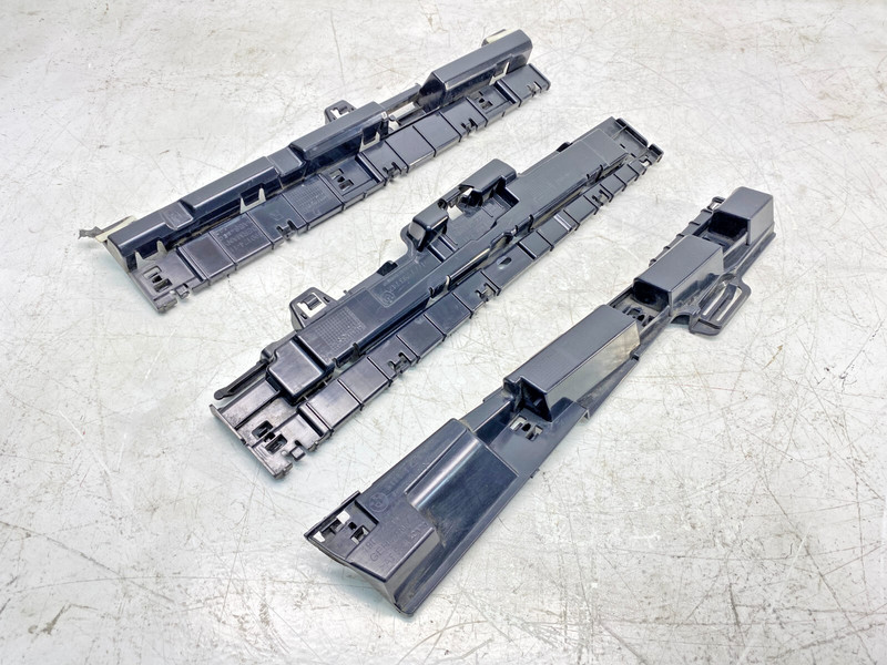 14-19 BMW F34 3 Series GT Right Side Skirt Rocker Panel Mount Bracket Set OEM✅