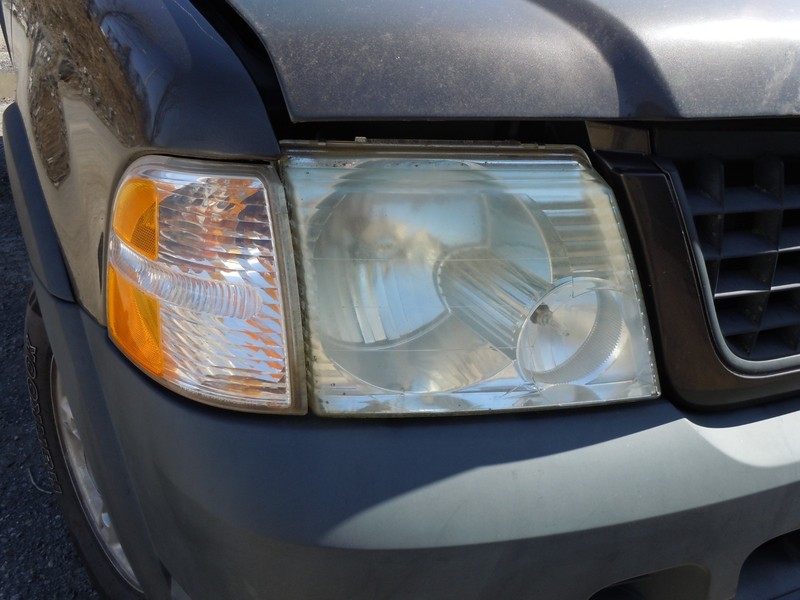 2002-2005 Ford Explorer Halogen Headlight Passenger Right RH
