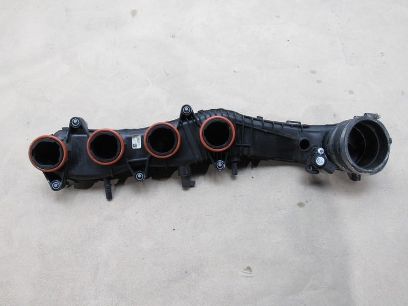 Mercedes S560 2020 W222 4.0L Right Passenger Engine Air Intake Manifold 18-20 >