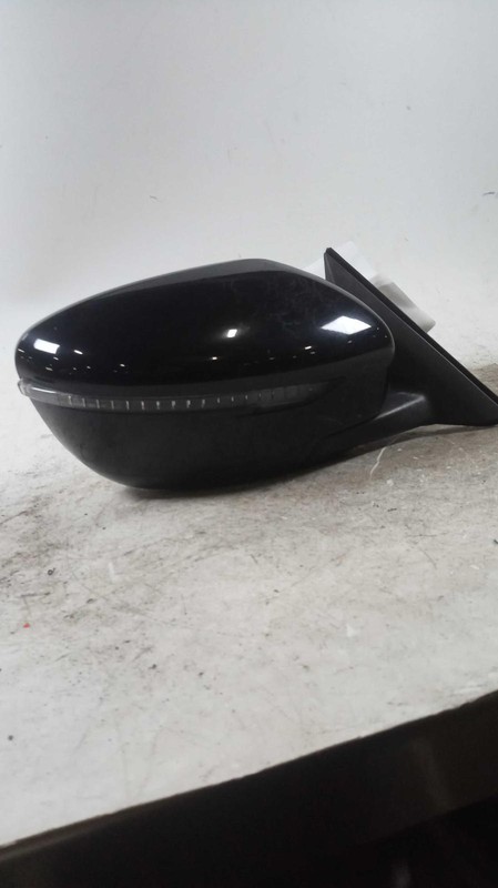 2018 Nissan Rogue Right Door Mirror Assembly Black Used 633273 92k Miles