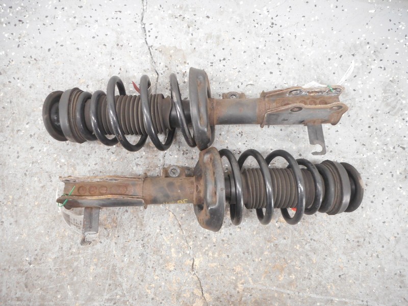 10-12 Buick Lacrosse Front Driver Left Passenger Right Strut Pair OEM