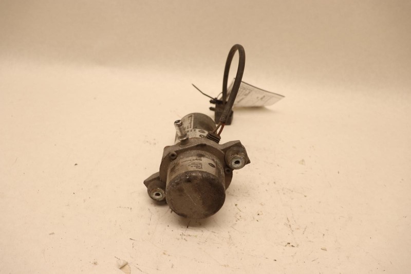 2013-2018 DODGE RAM 1500 3.0L DIESEL 4WD BRAKE BOOSTER VACUUM PUMP OEM