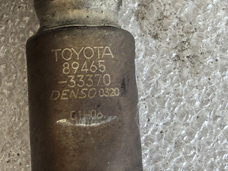 Oxygen Sensor - Lexus (89465-33370) 04 - 06 LEXUS ES330 OEM 112K MILES