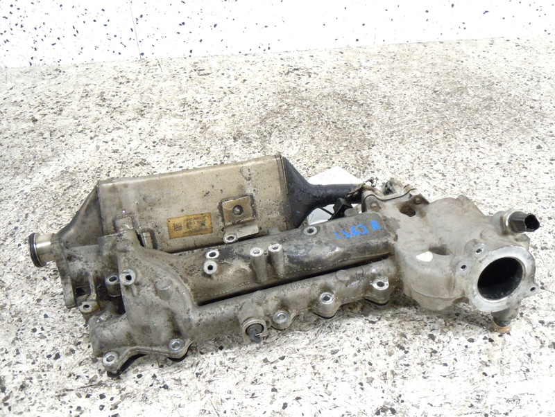 07 08 Mercedes-Benz GL320 Diesel Intake Manifold W/ EGR Intercooler Right OEM