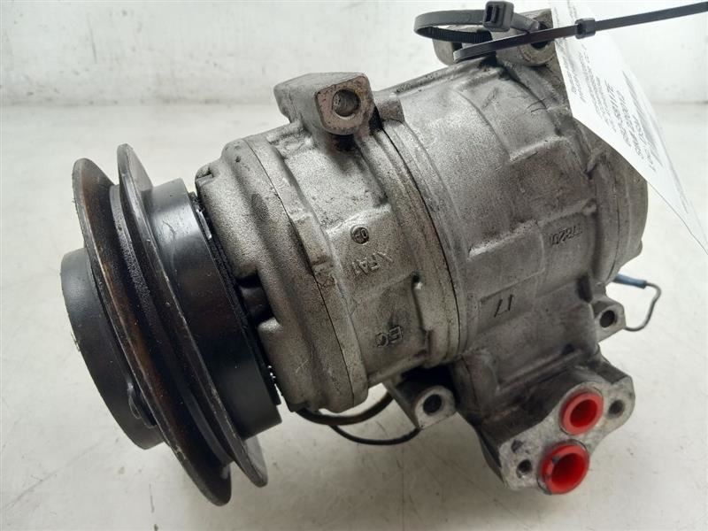 91-92 TOYOTA LANDCRUISER 4.0L AC COMPRESSOR