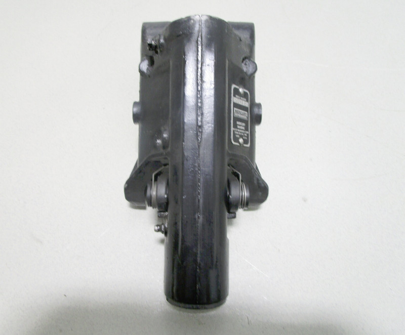 8692A6 Mercury Mariner Outboard Swivel Bracket Assembly 18 20 25 HP Design 2