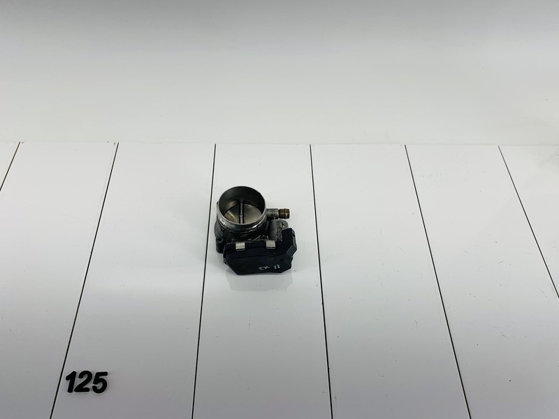 11-17 BMW X3 F25 3.0L L6 N55 GAS ENGINE MOTOR AIR INTAKE THROTTLE BODY VALVE OEM