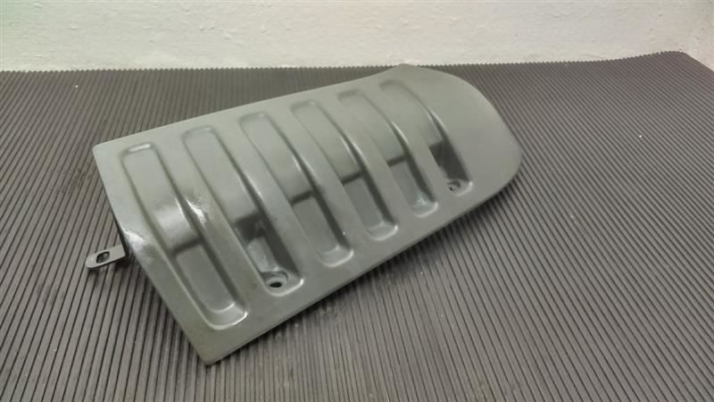 96-02 Chevrolet Express Right Passenger Upper Quarter Molding OEM 15030386
