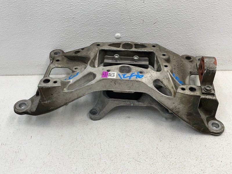 2020-2024 Audi A5 Sportback Transmission Crossmember Mount Bracket 1556 OEM